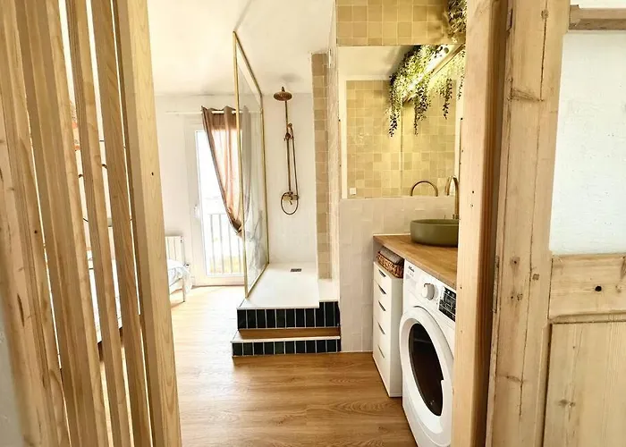 Superbe Renove Avec Cinema - Cap D'agde * Agde